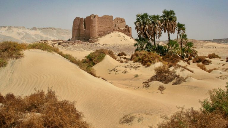 Ain,Labakha,Roman,Fortress,In,Dunes,Of,Western,Desert,Near